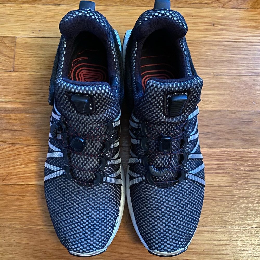 Nike Men’s Shox Gravity